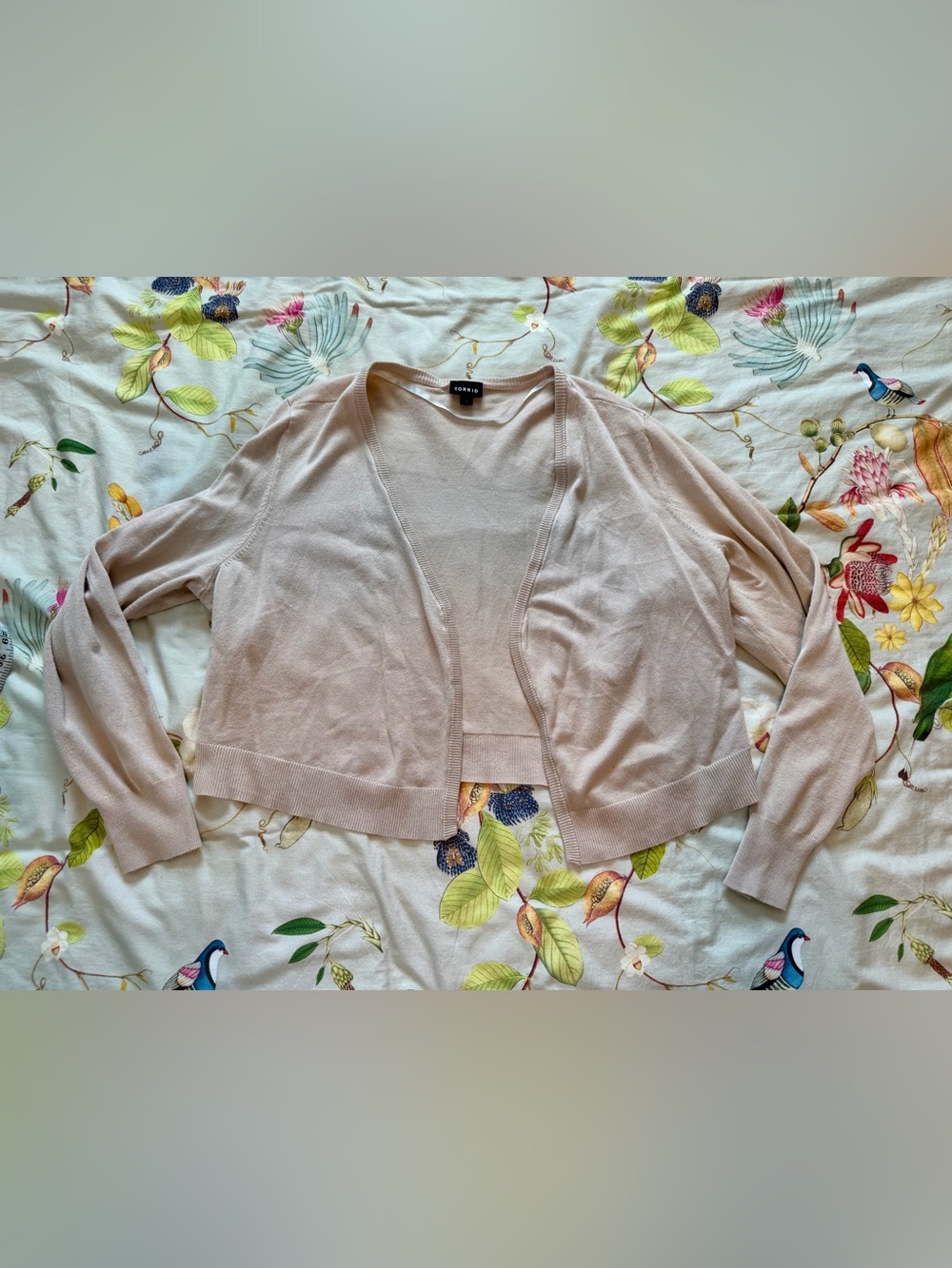 Torrid Fitted Long Sleeve Shrug Size 2 Cement Neutral Cropped Cardigan Plus Size